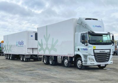 Halls Refrigerated Transport commercial linehaul truck fleet branding signage Auckland